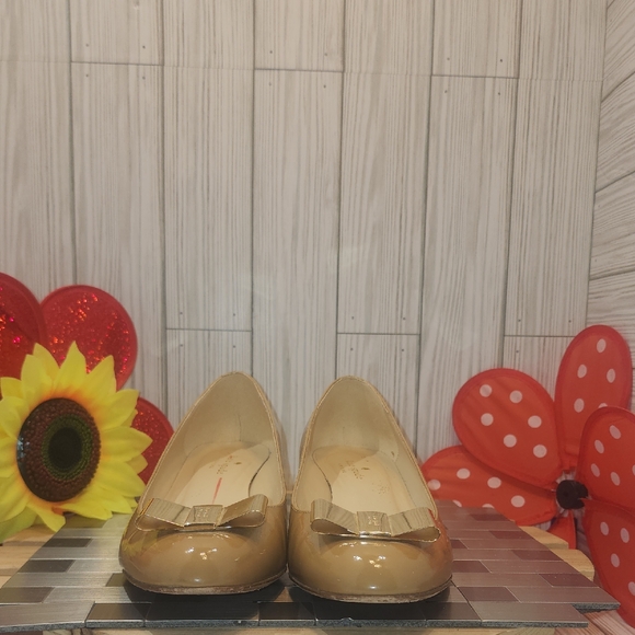 kate spade Shoes - Kate Spade Glossy Beige Flats with Bow